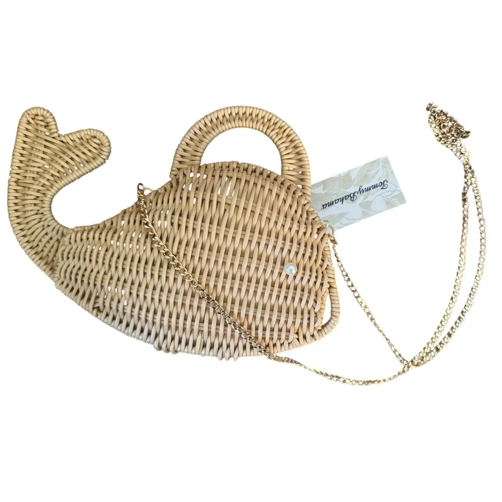 Tommy Bahama Viral Wicker Whale Eye Pearl‎ Crossbody Bag Gold Tone Chain NWT